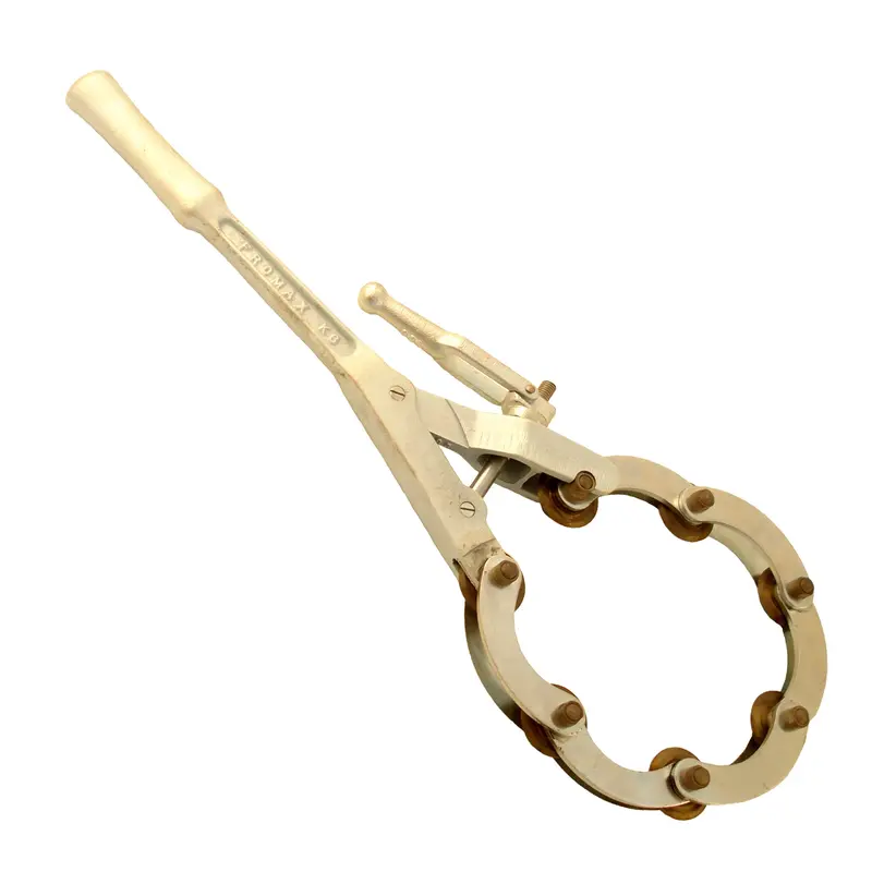 Jones K8 Heavy-Duty Soil Pipe Cutter – 150–200mm Cast Iron (PEC035)